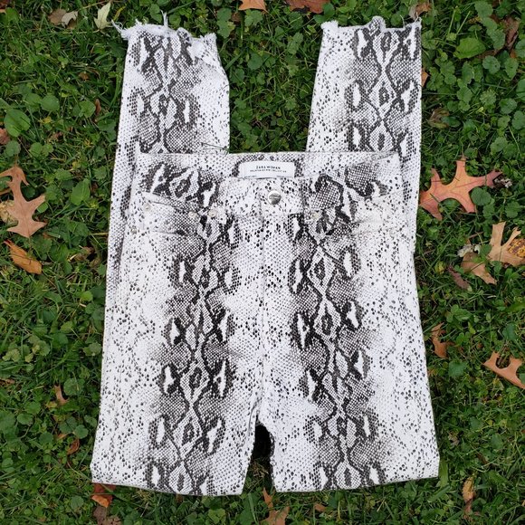 Zara Woman Black & White Snake Print Skinny Jeans